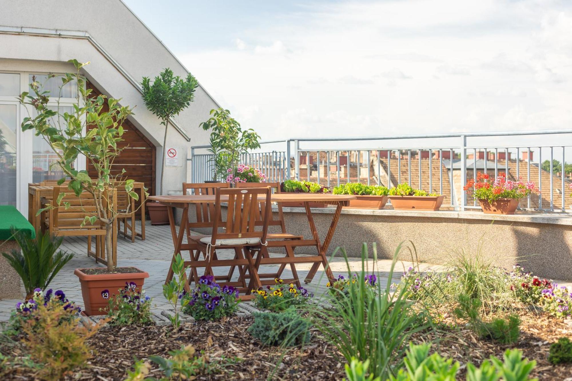Rooftop City Residence With Deep Garage Budapest Extérieur photo